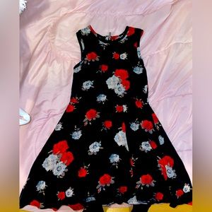 Vans , skater girl black mini dress with red roses